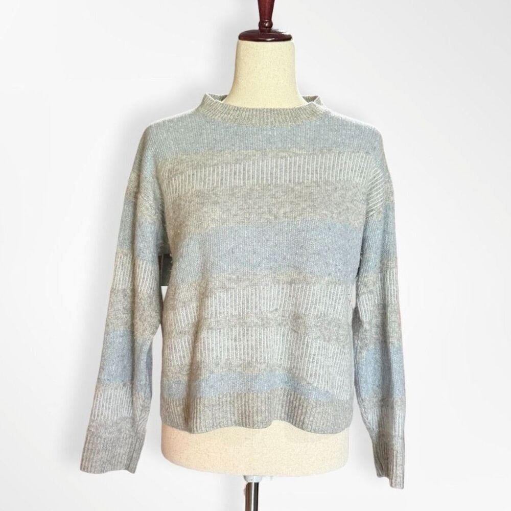 Naadam, 100% Cashmere Soft Gray Patterned Crewneck Sweater, M Quiet Luxury
